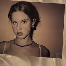 dark paradise @Lana Del Rey #lanadelrey #lanadarkparadise #darkparadise  ##opalcoetodoseu #letras #lanamusic #music #lanadelreyedit #lanadelreyedit  #putmeinamovielanadelrey #putmeinamovie #13reasonswhy ...