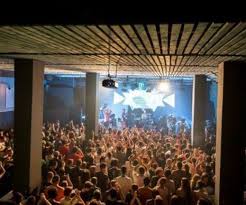 Din toată revolta celor care au ieșit în stradă anul trecut nu. Foto Cum AratÄƒ Club Colectiv In Interior DupÄƒ Tragedia De Pe 30 Octombrie Observatornews Ro