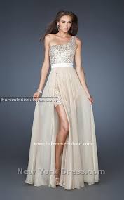 2014 Tek Omuz Ve Tek Kollu Beyaz Abiye Modelleri White One Shoulder Dresses 17 Hanimlarin Dunyasi Balo Elbiseleri Mezunlar Gecesi Elbiseleri The Dress