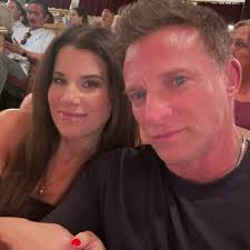 Thank you to all the people who remind me that is is Ric in Alexis Base