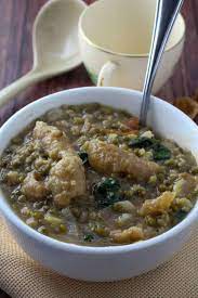 How to make pork tenderloin with mung beans? Ginisang Munggo At Chicharon Kawaling Pinoy