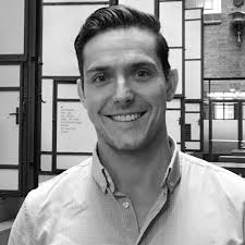 Learn about the Mentors helping entrepreneurs in our program