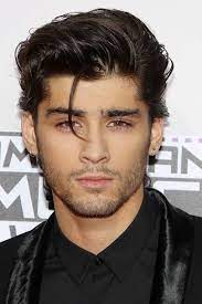 Zayn S Mane Zayn Malik S Hairstyles Over The Years Zayn Malik Hairstyle Zayn Malik Pics Zayn Malik Blonde