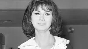 April Ashley: Tributes paid to model, actress and 'transgender trailblazer'  after death aged 86