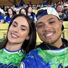 Tiffany Meldrum's Instagram, Twitter & Facebook