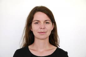 Beobachten und Reagieren auf Realität“