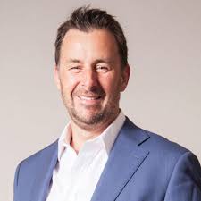 Ian Baggett's Instagram, Twitter & Facebook