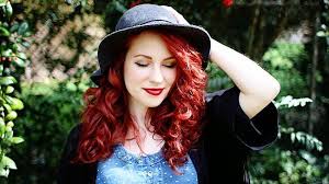 Rihanna dark red curly hairstyle. Maintaining Red Dye For Curly And Coily Hair Naturallycurly Com