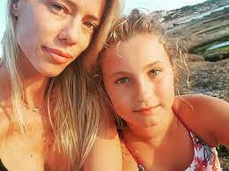 La modelo reveló detalles escabrosos de sus inicios como modelo a los 12 años. Nicole Neumann Doesn T Want Her Daughter Indiana To Be A Model She Is 12 Years Old And I Didn T Drive Her Crazy Either