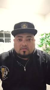 Compartiendo cena...