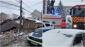 Explozie puternică la sediul Poliției Rutiere din Lugoj. Două persoane cu arsuri, transportate la spital