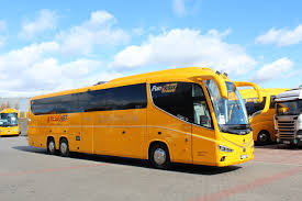 15 minutes after the flight arrival. Autobus Irizar I8 Bayerwald Ticket