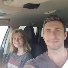Born 13 june 1977) is a romanian actor, ambassador for the program youth of the move involved by the european commission. Visuri La Cheie Dragos Bucur Despre Serialul Delta Facebook