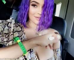 Kylie Jenner Debuts Purple Tresses For Day Two Of Coachella Kim Kardashian Kylie Jenner Kylie Jenner Coachella Kylie Jenner