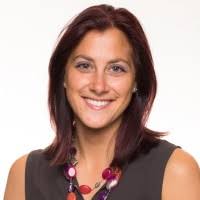 Diana Minervini's Instagram, Twitter & Facebook