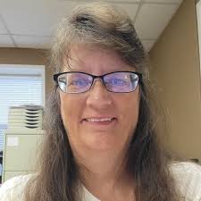 Kandy Powers's Instagram, Twitter & Facebook