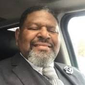 Roger Acree's Instagram, Twitter & Facebook