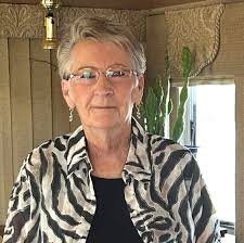 I'm hungry anyone Want to go with me to Furrs cafeteria