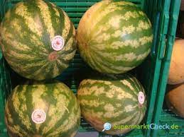90 kalorien und setzt sich zusammen aus rund einem drittel eiweiß und zwei dritteln fett. Wassermelone Kalorien Angebote Preise