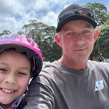 Why is my Baja Rey RC car shutting off randomly?