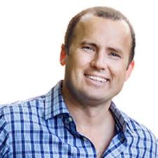 How often should homeowners mow their lawn to mantain?