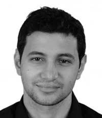 من هو باسل مصطفى عبدالعزيز؟