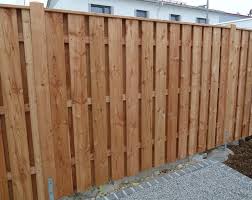 Sie Sagen Uns Welchen Sichtschutz Sie Wollen Wir Fertigen Ihn An Sichtschutz Garten Holz Holz Im Garten Sichtschutz Garten Zaun