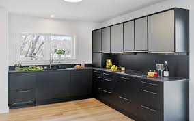 replacing kitchen cabinets: top 4 signs