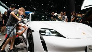 Access to 50 of the largest asian stocks in a single fund 3. Iaa 2019 Erleidet Herben Besucherschwund Heise Autos
