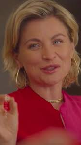 Ana Servin, segunda temporada #MadreSoloHayDos #ludwikapaleta #anaservin  #fyp #netflix #fyyyy #foryou #lgbtqi #series #viral