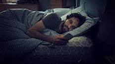 Resultado de imagen para "Cuáles son las mejores posiciones para dormir y despertar sin dolores"