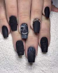 Mattes nageldesign mit strasssteinen und nagellack in rosa falls sie sich für ein zartes nageldesign entschieden haben, werfen sie einen blick auf diese kreative idee. Ziemlich Matt Schwarz Nageldesign Trends Kollektion 2019 Gelnagel French Blau Nailart Nagel Schwarzern Black Nails Matte Black Nails Black Nail Designs