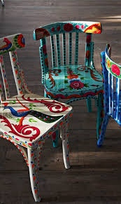 I Have Four Plain Pine Chairs Coveted With Decorating Related Paint Splatter Wonder How The Fella Woul Painted Chairs Painted Furniture Painted Wooden Chairs