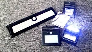 Die mühselige suche nach dem lichtschalter und umständliche konstruktionen kann. Solar Led Wall Lights Vergleich Outdoor Autarke Aussenleuchten Bewegungsmelder Akku Betrieb Youtube
