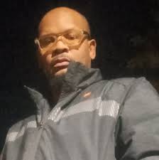 Who wants to play Borderlands games co-op?