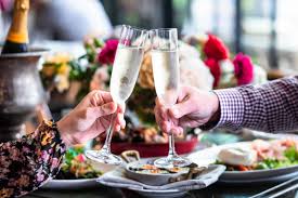 Whether you're hosting a couples' party or getting the girls together for galentine's, we'll help you plan with easy recipes and party ideas. Valentine S Day Reservations In Houston
