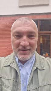 ușor ,ușor#pizza #burger #pasiune #triobychefivanflorin #chefivanflori...  TikTok