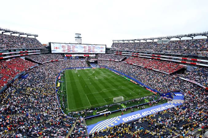 Público da Copa desafia preocupações, e americanos lotam estádios por  espetáculo – R7 Esportes