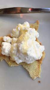 Ricotta e miele collabora con silikomart. Ricotta Fatta Con Latte Di Pecora Miele Su Pane Carasau Poesia Bild Von Sardegna Finger Food Sardinien Tripadvisor