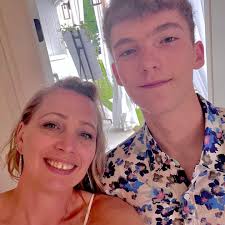 Where to find nice updated double wide trailers for sale or rent?