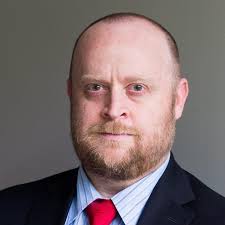 Daniel Hoit's Instagram, Twitter & Facebook