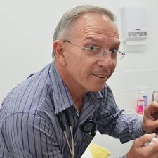 Gympie GP Dr Rod Day retires after 40 years
