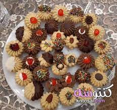 طريقة عمل اشكال البيتيفور طريقة عمل البيتيفور بالصور والمقادير بيتي فور سهل وهش بالكيلو mini cupcakes desserts food