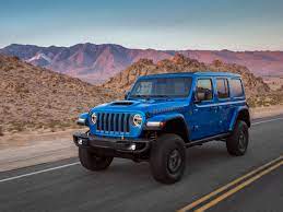 Jeep fans have been crying out for a v8 wrangler for years, and they've finally done it. Jeep Wrangler Rubicon 392 4x4x470 Fat