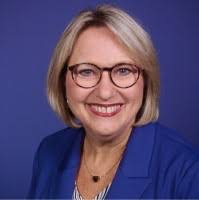 Kelsey Poole Email & Phone Number