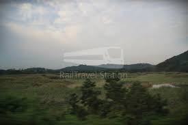 İstasyondan geçen bir klia ekspres treni. Klia Transit Kl Sentral To Klia2 By Train For Rm18 30 Rm4 90 Rm23 20 Railtravel Station
