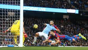 Во второй половине встречи после прострела с левого фланга первый мяч мощным ударом забил нападающий серхио агуэро. Apl Man Siti Upustil Pobedu Nad Kristal Pelas