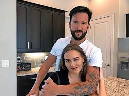Für junge frauen, die sich zu viele gedanken darüber machen, was andere menschen von ihnen denken könnten. Michael Wendler Plant Seine Zukunft Mit Laura Inklusive Nachwuchs