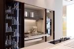 Immagini relative a cucina con ante a scomparsa