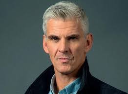 Richard Gracey's Instagram, Twitter & Facebook